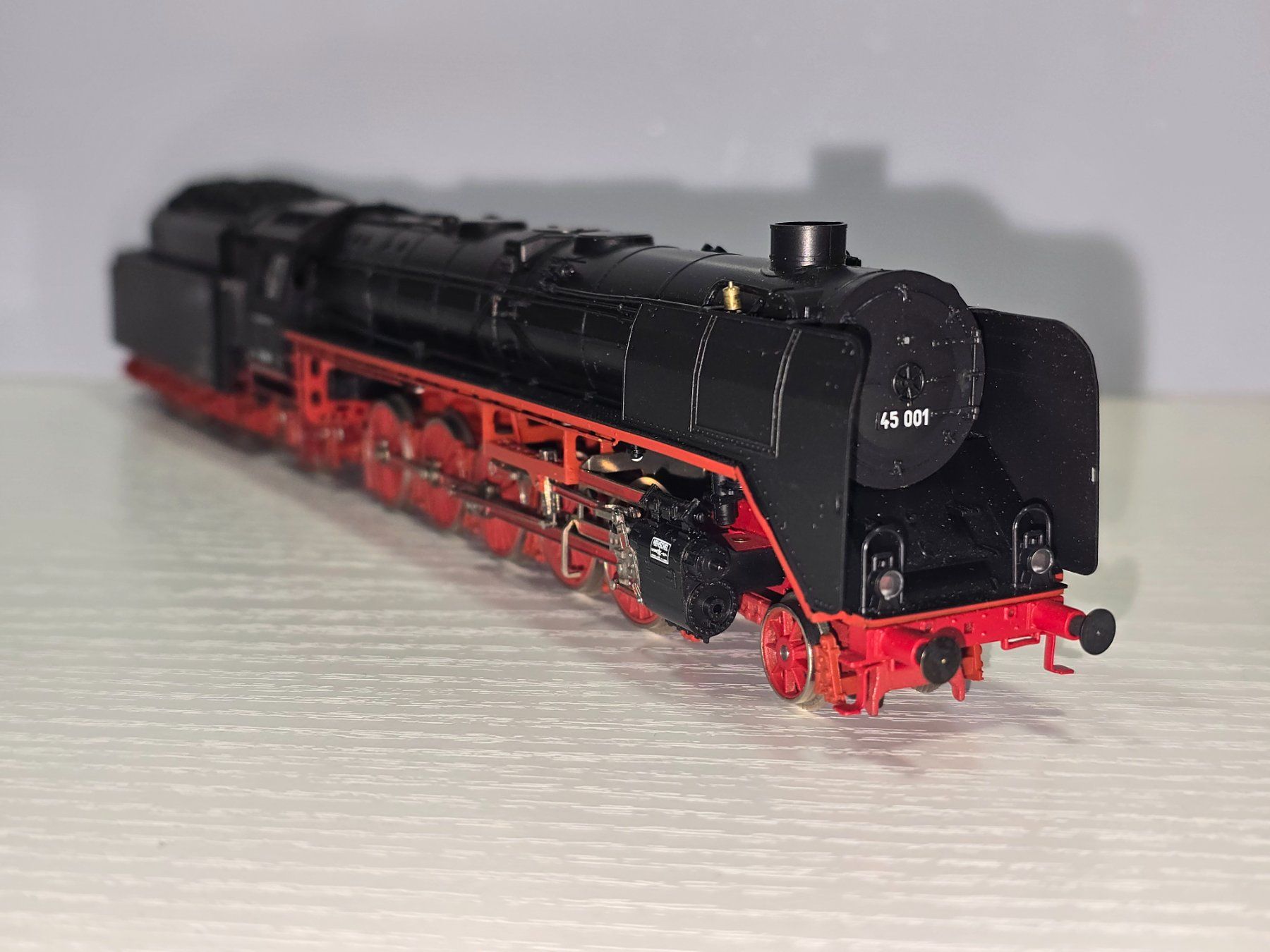 Liliput Modellini di ferrovie: Liliput 4501, DB, Br 45, Analog, Getriebe i.O., – Nuovo (secondo la descrizione) da Kloten venduto da Nicola2 1