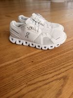 On Running Cloud sneakers white acceptable condition