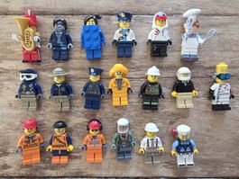 LEGO Minifiguren Konvolut 19 Figuren City & mehr Original