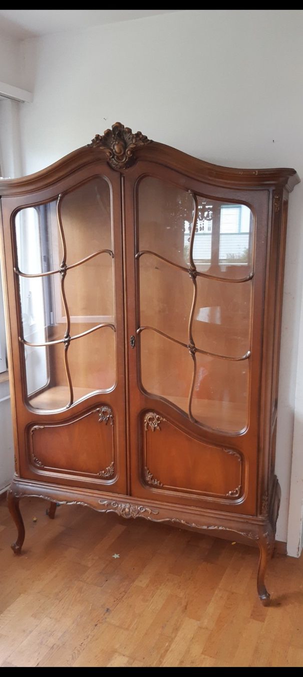 Vitrinen: Antike Vitrinenschrank Jugendstil 40er – Gebraucht aus Bern von eiger017 1