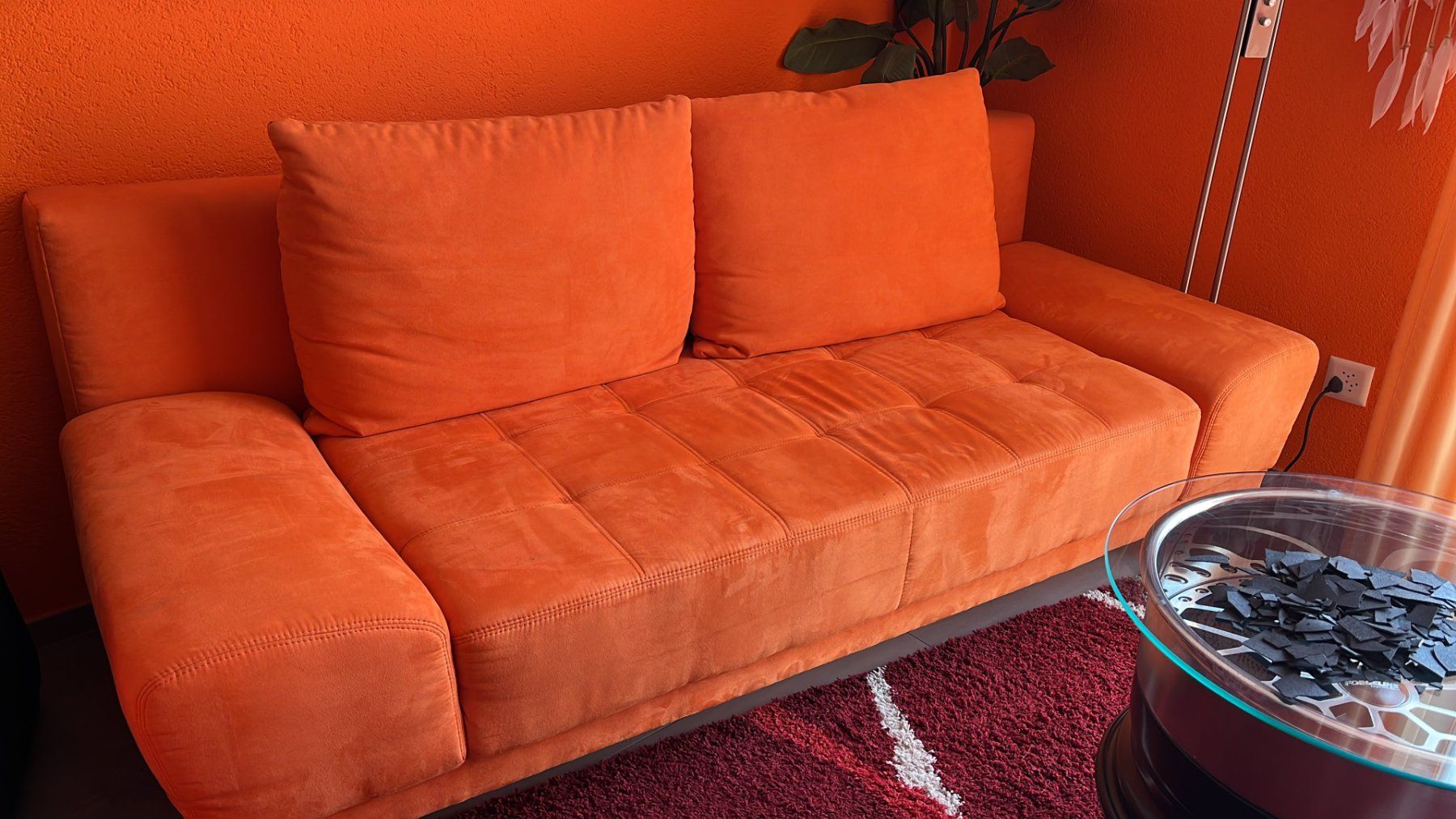 Sofas: Sofa orange mit Bettfunktion – D'occasion à Matzingen par mikica71