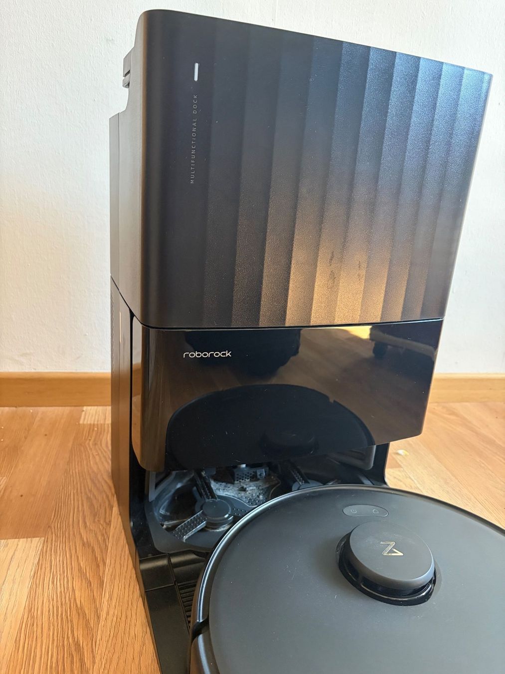 Roborock Aspirapolveri & Accessori: Roborock Qrevo Edge 5V1 – Usato da Winterthur venduto da pat_q9ms 2