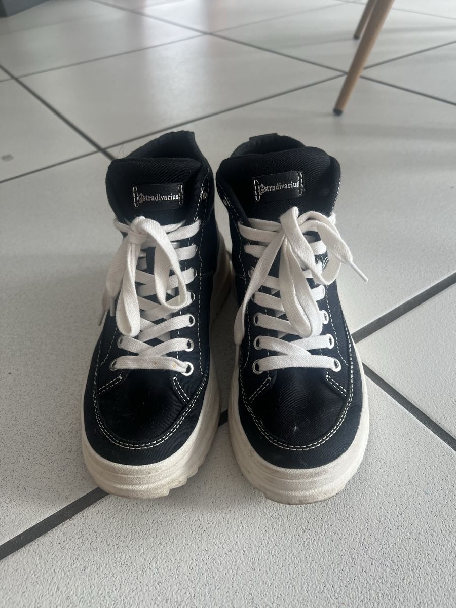 Stradivarius Damenschuhe: Chaussure stradivarius  – Gebraucht aus Boudry von pri_d679