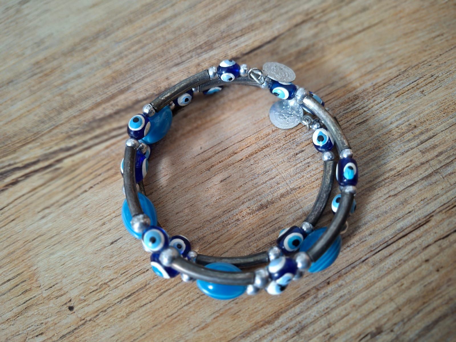 Bracciali & Braccialetti: Schönes Armband mit blauen Glasperlen – Nuovo (secondo la descrizione) da Lyss venduto da van_td8t