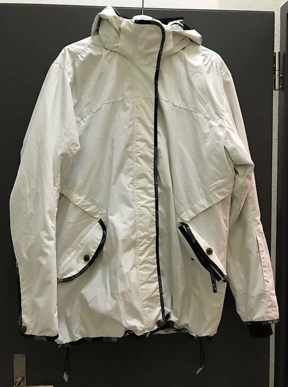 Jacken: Ski-Jacke Gr.44 – Gebraucht aus Basel von tif_m2h6
