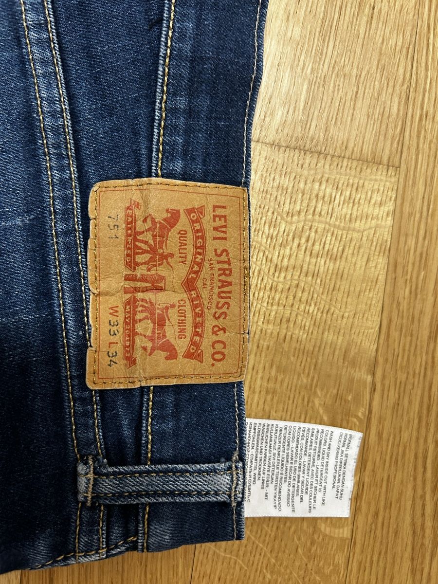 Levi's Jeans: Levi's 751 Jeans, Grösse W33 L34 – Usato da Riniken venduto da mis_69lc 2