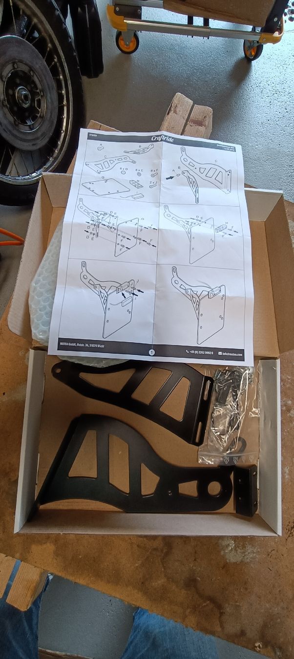 Wandhalterungen: Motorrad Nummernschild Halter seitlich universal  – Neu und originalverpackt aus Flühli LU von magicax