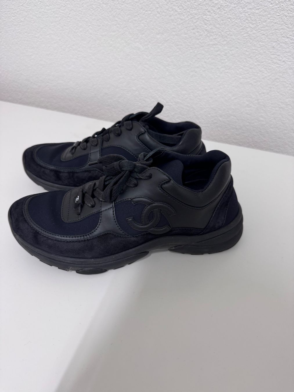 Chanel Scarpe da donna: Chanel Sneakers – Nuovo (secondo la descrizione) da Malters venduto da nora_91