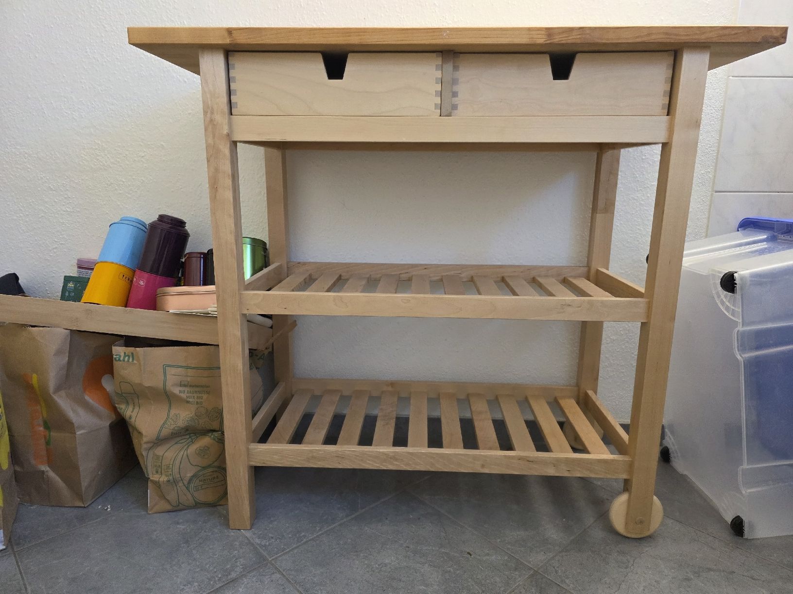 Ikea Valigie & Borse: Förhöja IKEA kitchen trolley – Usato da St. Gallen venduto da ast_br6k