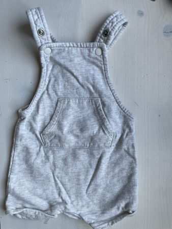 Baby Latzhose Gr. 62