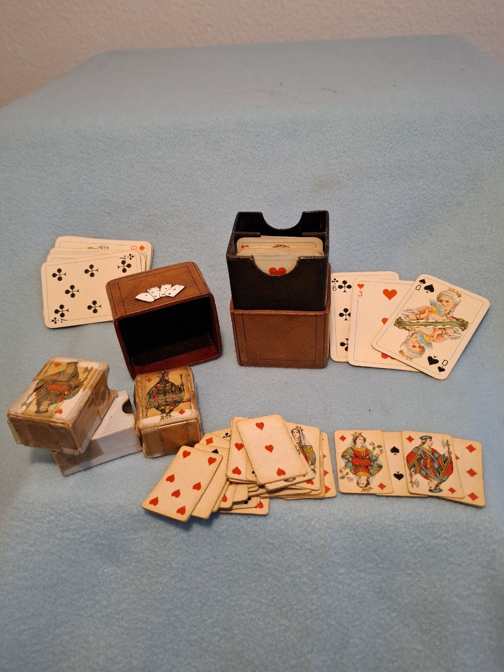 Giochi: antike Spielkarten Box – Usato da Zürich venduto da arm_9ffr 8