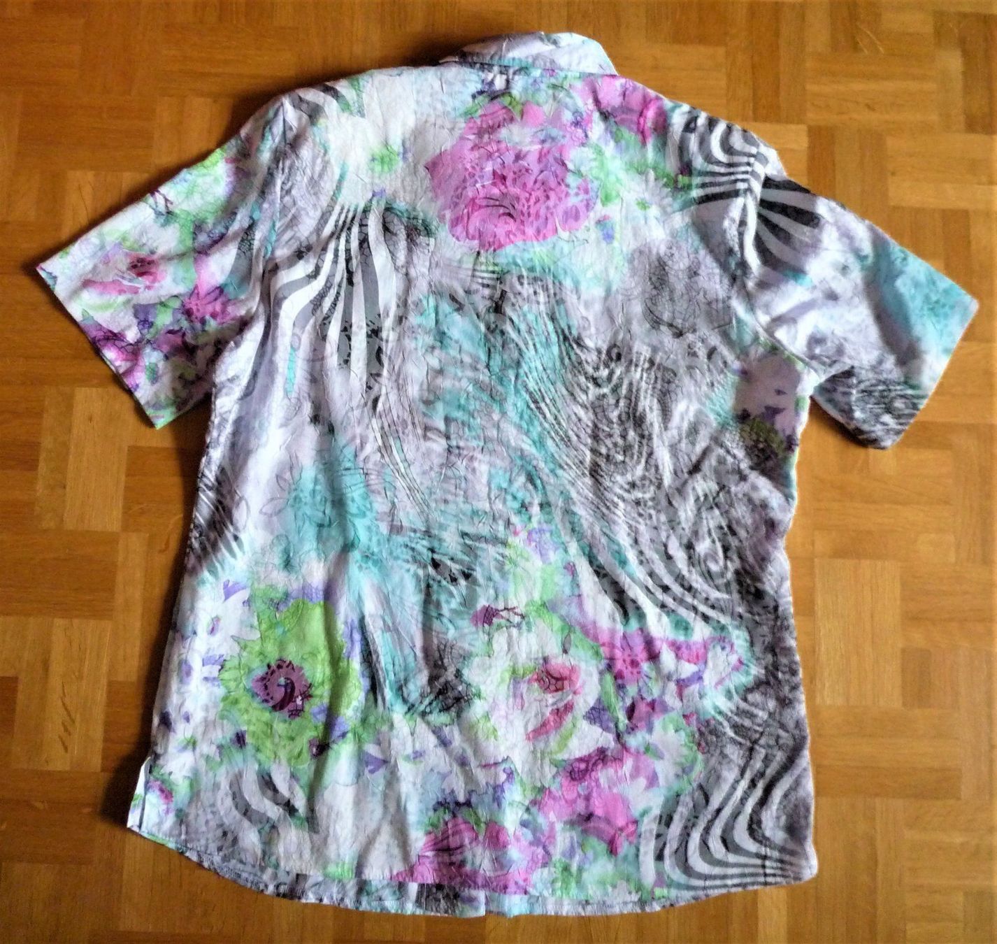 Camicette: Bluse, kurz Arm, bunt – Usato da Rafz venduto da Sonnenblume305 2