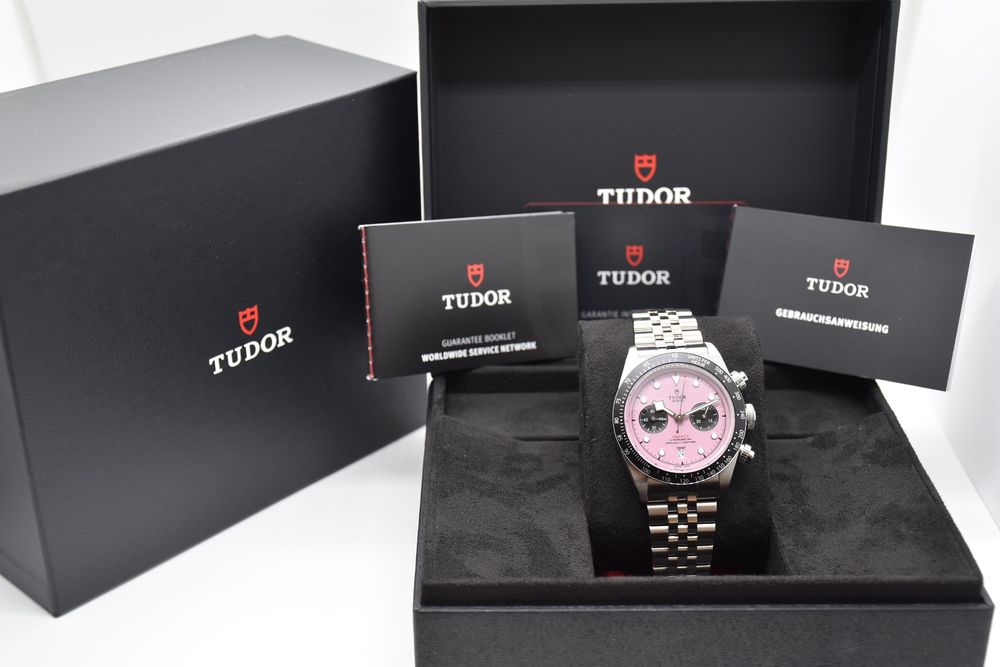 Tudor Orologi: Tudor Black Bay Chrono „Inter-Miami“ Pink Ref. 79360, NEW – Nuovo e nell'imballaggio originale da Zug venduto da eMDi_Collection 9