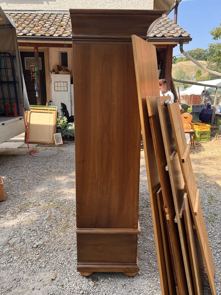 Armoires: Antiker Schrank (306) – D'occasion à Glattfelden par maa_qcj8 2