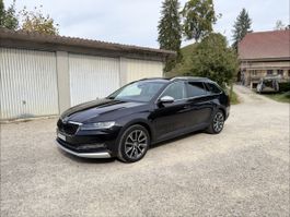 Skoda Superb Scout 2.0TDI 4x4 / 1. Hand / frisch ab Service