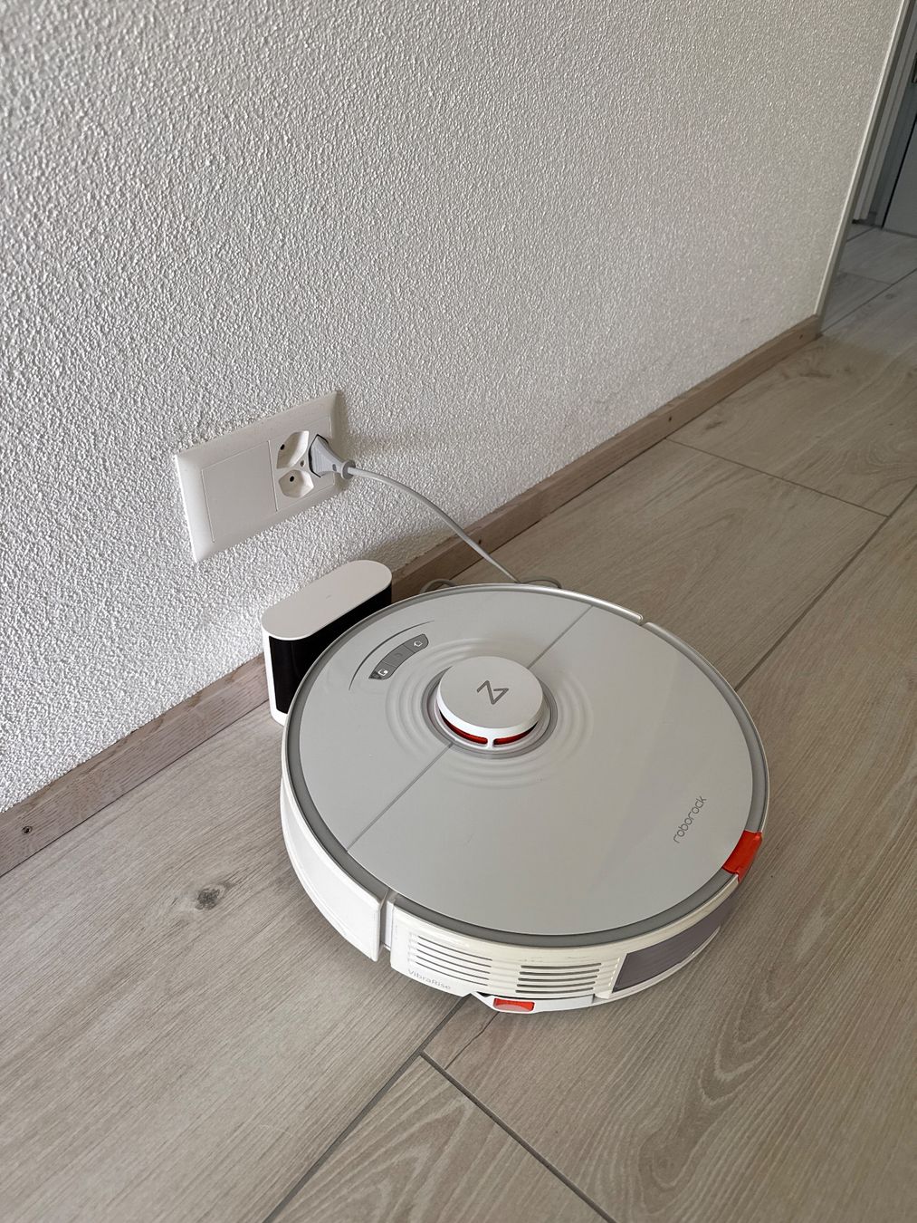 Roborock Staubsauger & Zubehör: Robotic Vacuum Cleaner Roborock S7 Saugroboter – Gebraucht aus Dietikon von Fiona2000 1