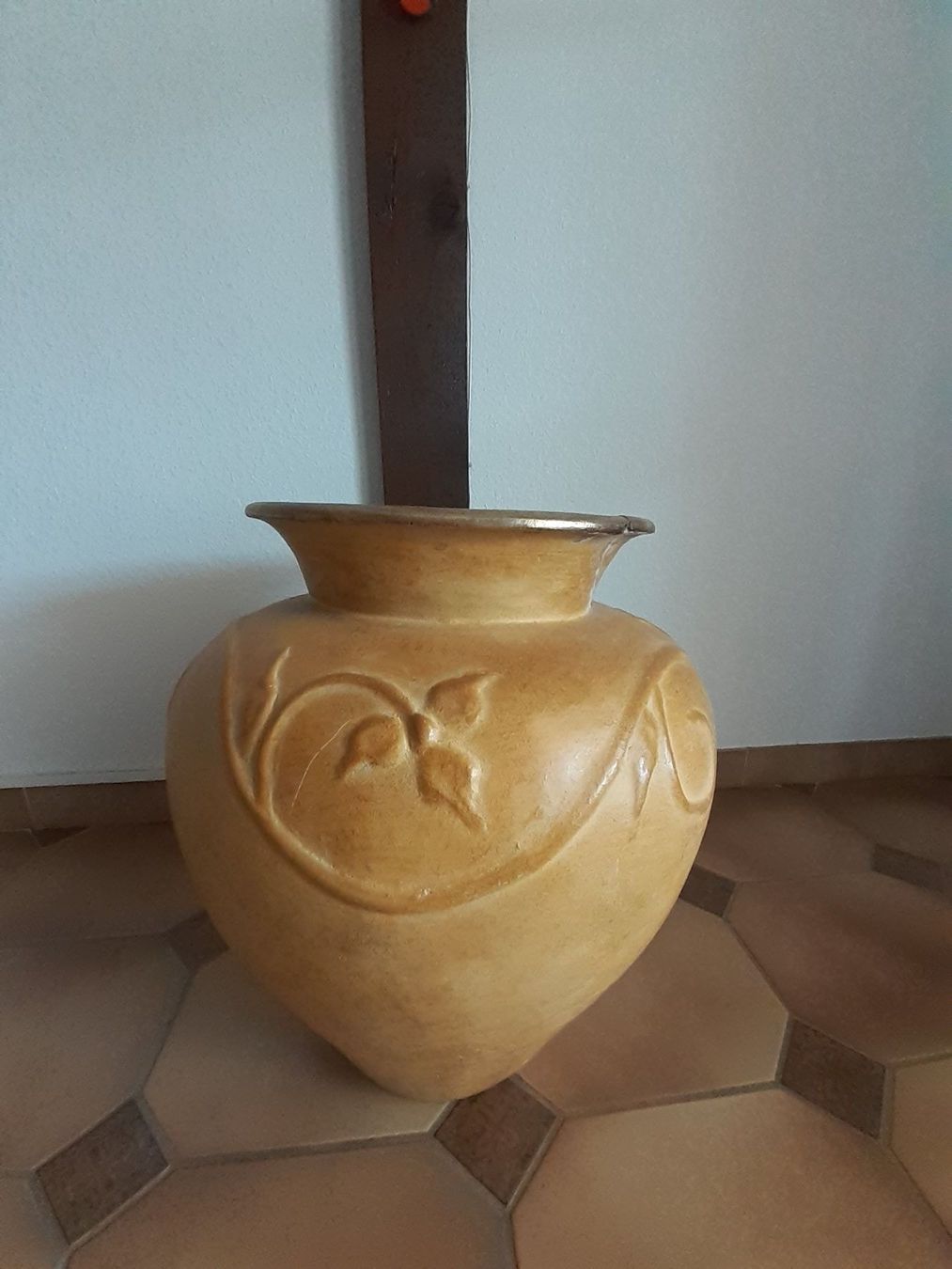 Vasi & Recipienti: Schöne Vase in sanftem gelb – Usato da Basel venduto da Christallina 3