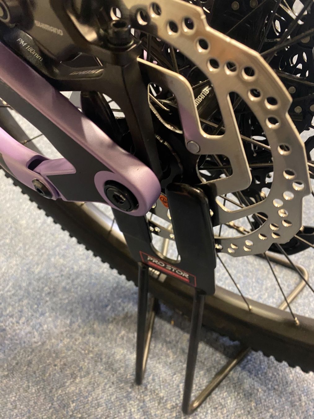 Cavalletti per biciclette: Abstellständer 20-28" – Nuovo (secondo la descrizione) da Giswil venduto da isearch