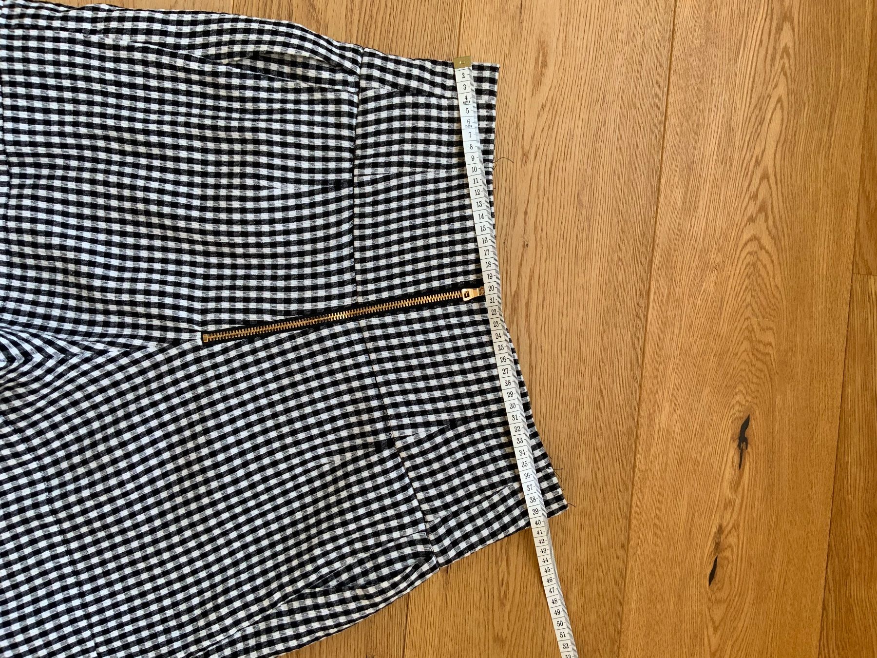 Balmain Hosen: Original Balmain  Shorts, Gr. 38/40 – Gebraucht aus Reigoldswil von benja01 8