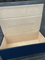 Original Louis Vuitton Brillenetui in Blau