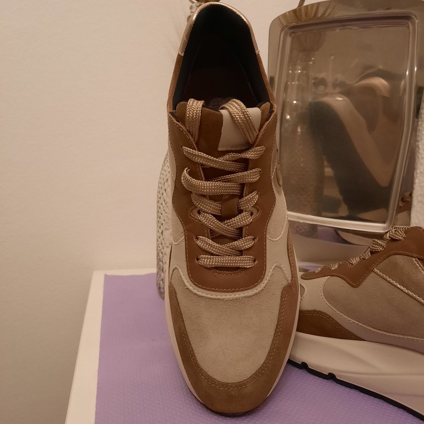 Damenschuhe: SNEAKERS VON NERO GIARDINI, GR.40 – Gebraucht aus Hinwil von Wuschi40 7