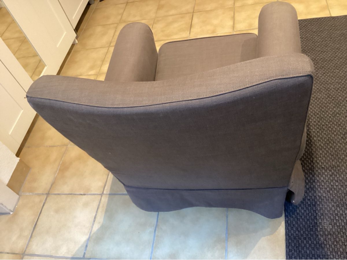 Poltrone: Fauteuil IKEA – Usato da Lussy-sur-Morges venduto da vel_rm7p 2