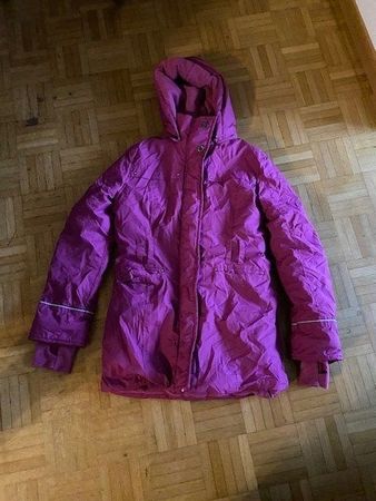 Winterjacke Grösse 152