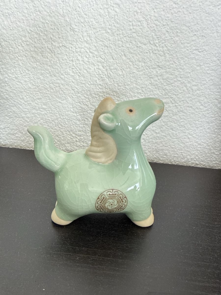 Tutte le decorazioni: Keramik Pferd grün Figur Dekoration – Nuovo (secondo la descrizione) da Arbon venduto da llaauraa 1