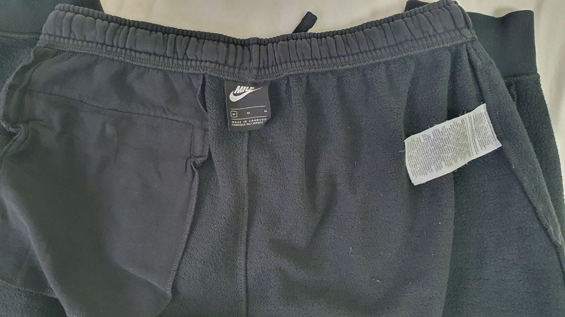 Nike Pantaloni: Nike hose G M – Usato da Maienfeld venduto da tobeyl2020 6