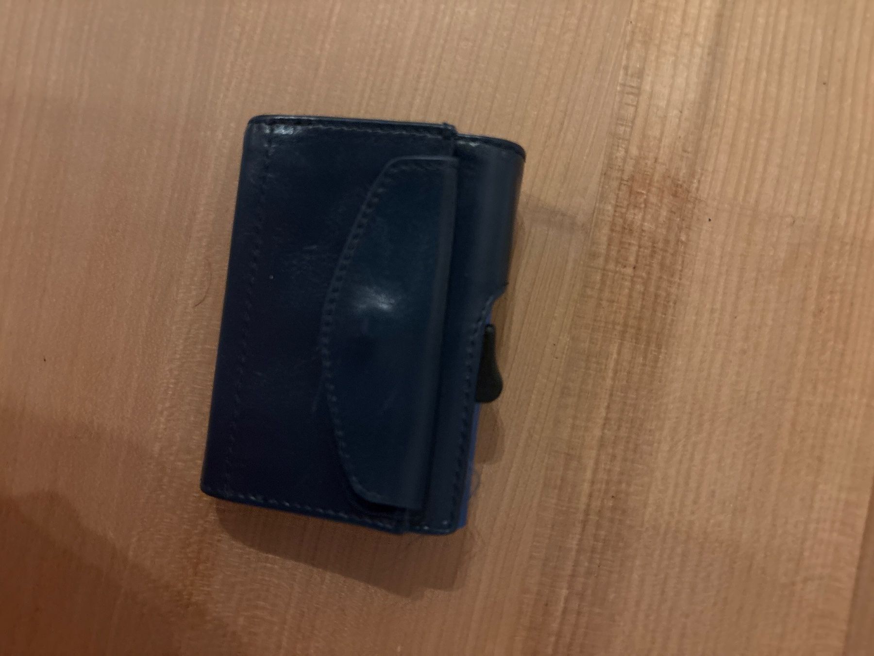 Portafogli: Porte carte, billet et monnaie – Usato da Blonay venduto da Ollorvi