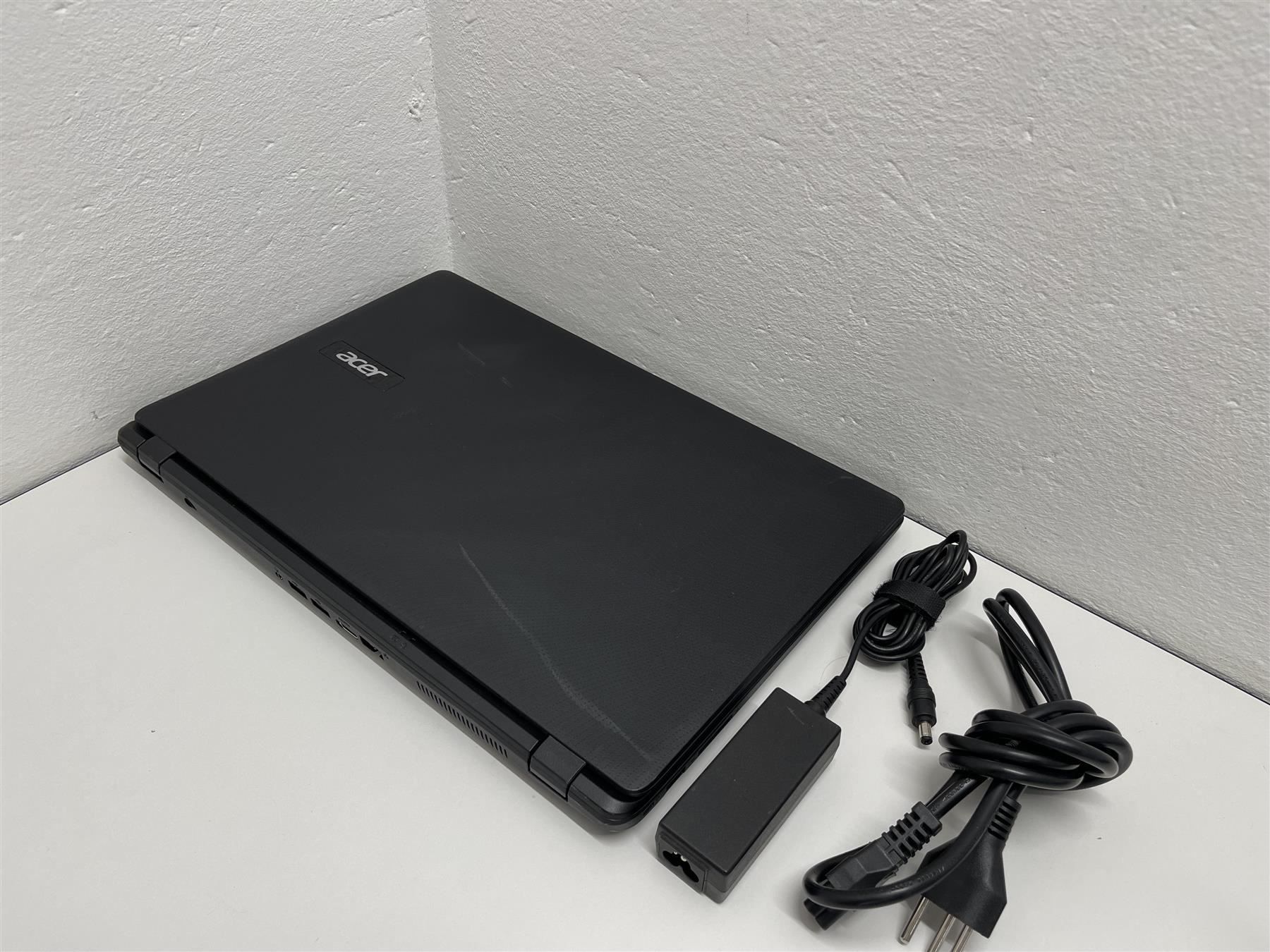 Notebook: Acer ES1-531 – Usato da Niederdorf venduto da LeptonAG 1