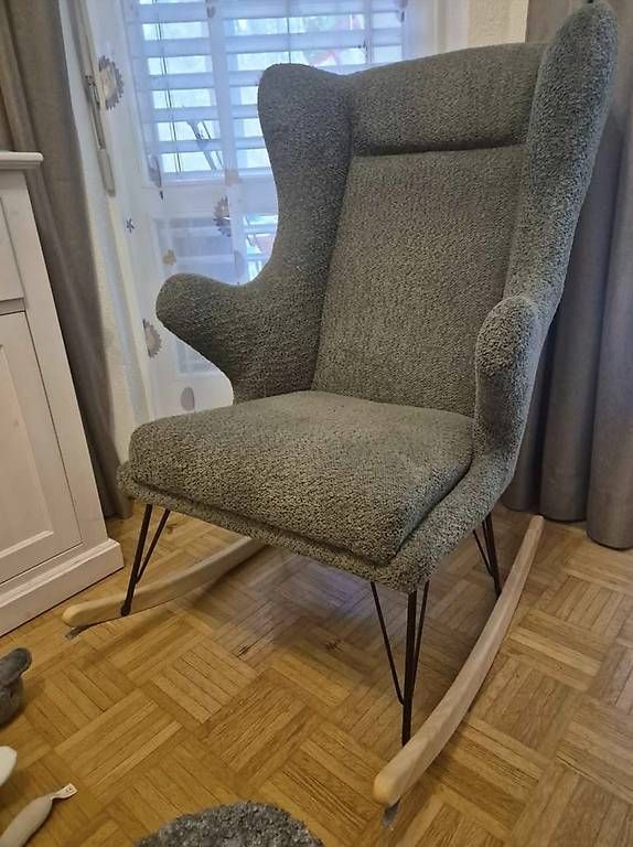 Mömax Fauteuils: Schaukelstuhl, Schaukelsessel – D'occasion à Bubendorf par szalasjenni