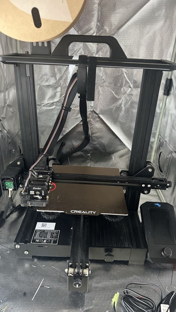 Creality 3D Drucker: Imprimante 3D Creality Ender 3 V2 – Gebraucht aus Murist von Andregomes25 1