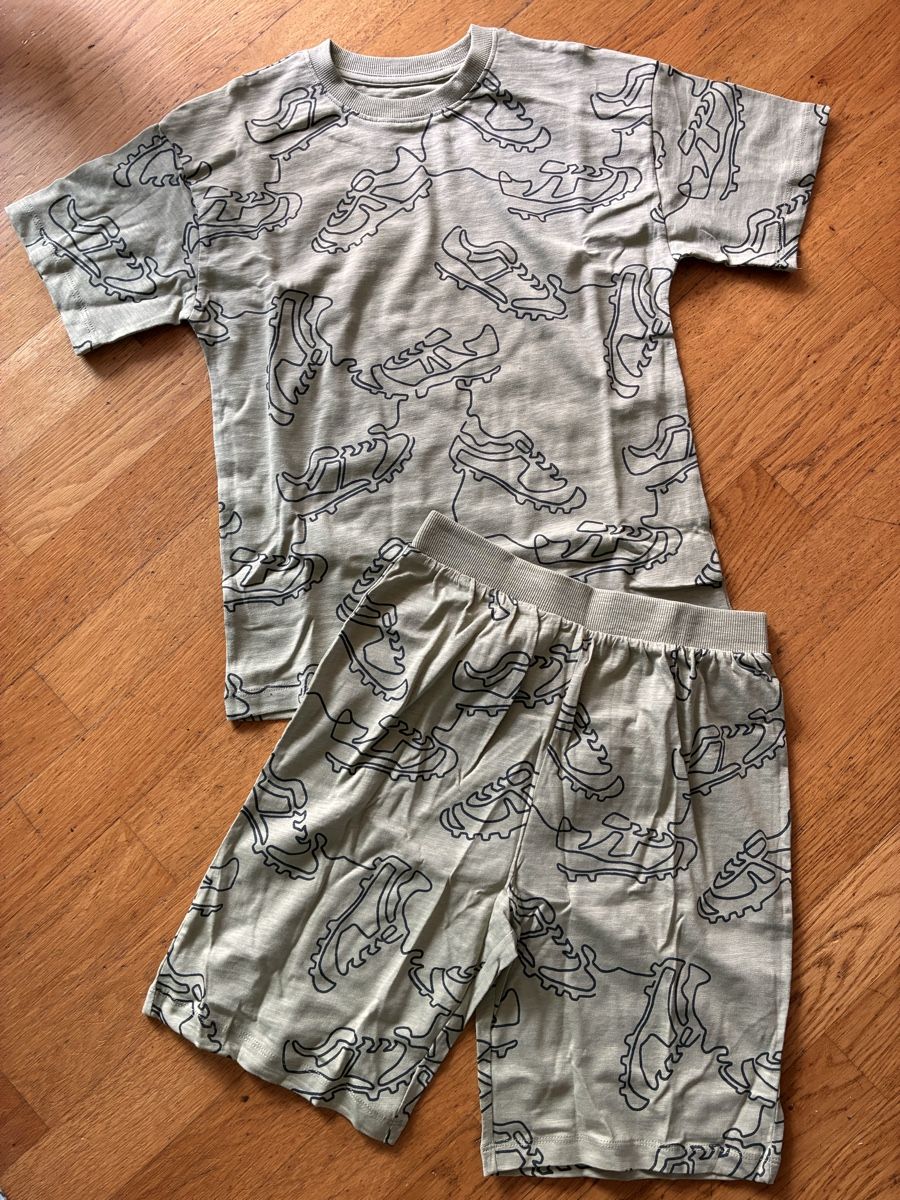 Next Pigiama & Simili: Tolles Pyjama Gr. 134, Neu von Next – Nuovo (secondo la descrizione) da richterswil venduto da lunamarie001