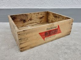 alte Holzkiste OERLIKON Elektroden