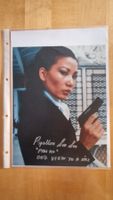 Papillon Soo Soo (James Bond), Original Autogramm auf Foto