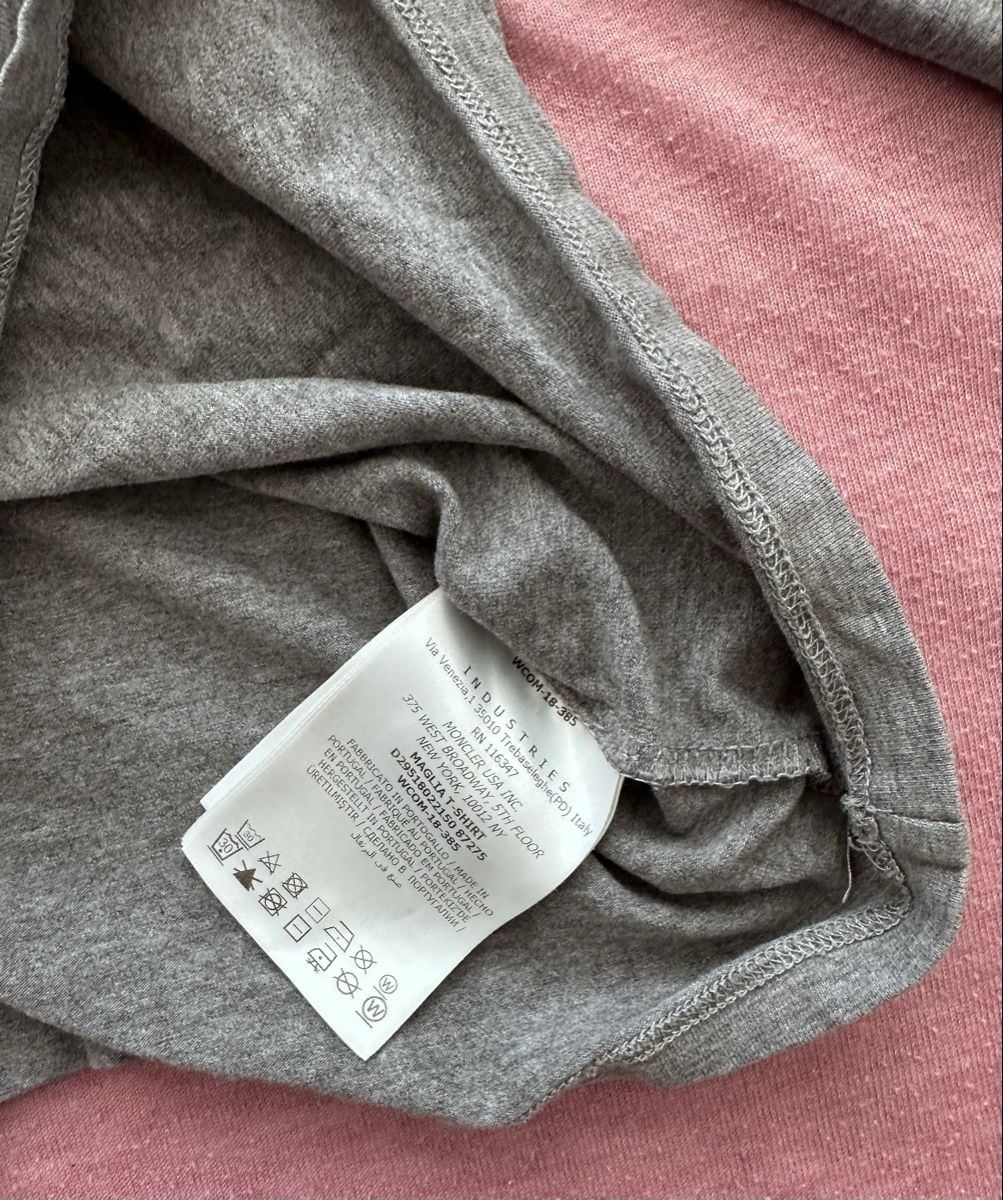 Moncler T-shirt: T-Shirt Moncler – Usato da Dürrenroth venduto da tvy_bh56 4