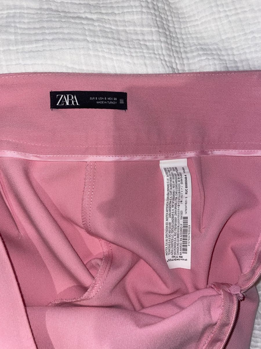 Zara Gonne: Rock Zara rosa Grösse S  – Nuovo (secondo la descrizione) da Balgach venduto da mil_lzt5 4