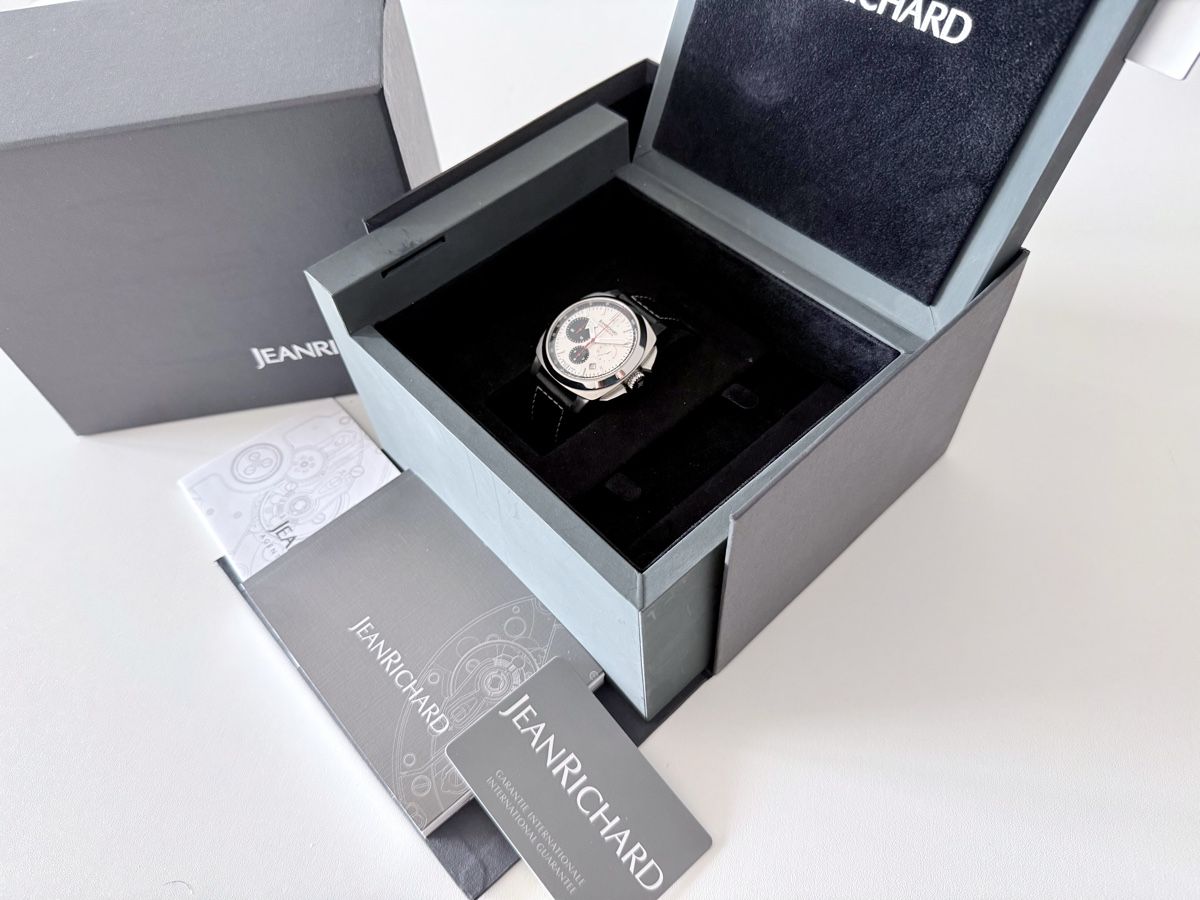 JeanRichard Orologi: DANIEL JEANRICHARD Chronoscope “Panda”, Full Set 2012, – Nuovo (secondo la descrizione) da Le Mont-sur-Lausanne venduto da LycaGallery 9
