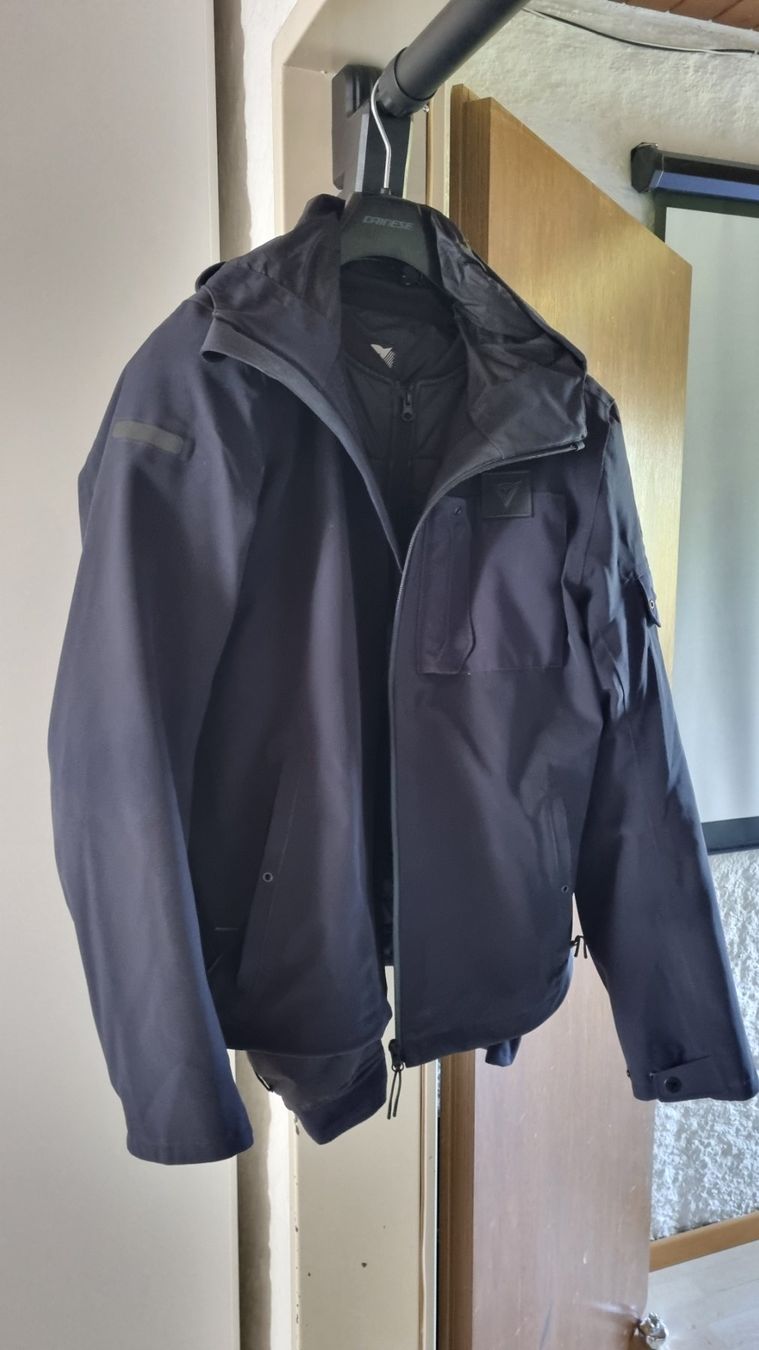 Dainese Giacche: Dainese Corso Absoluteshell Pro + Back Protector, Size 52 – Nuovo (secondo la descrizione) da Zürich venduto da mdjilas