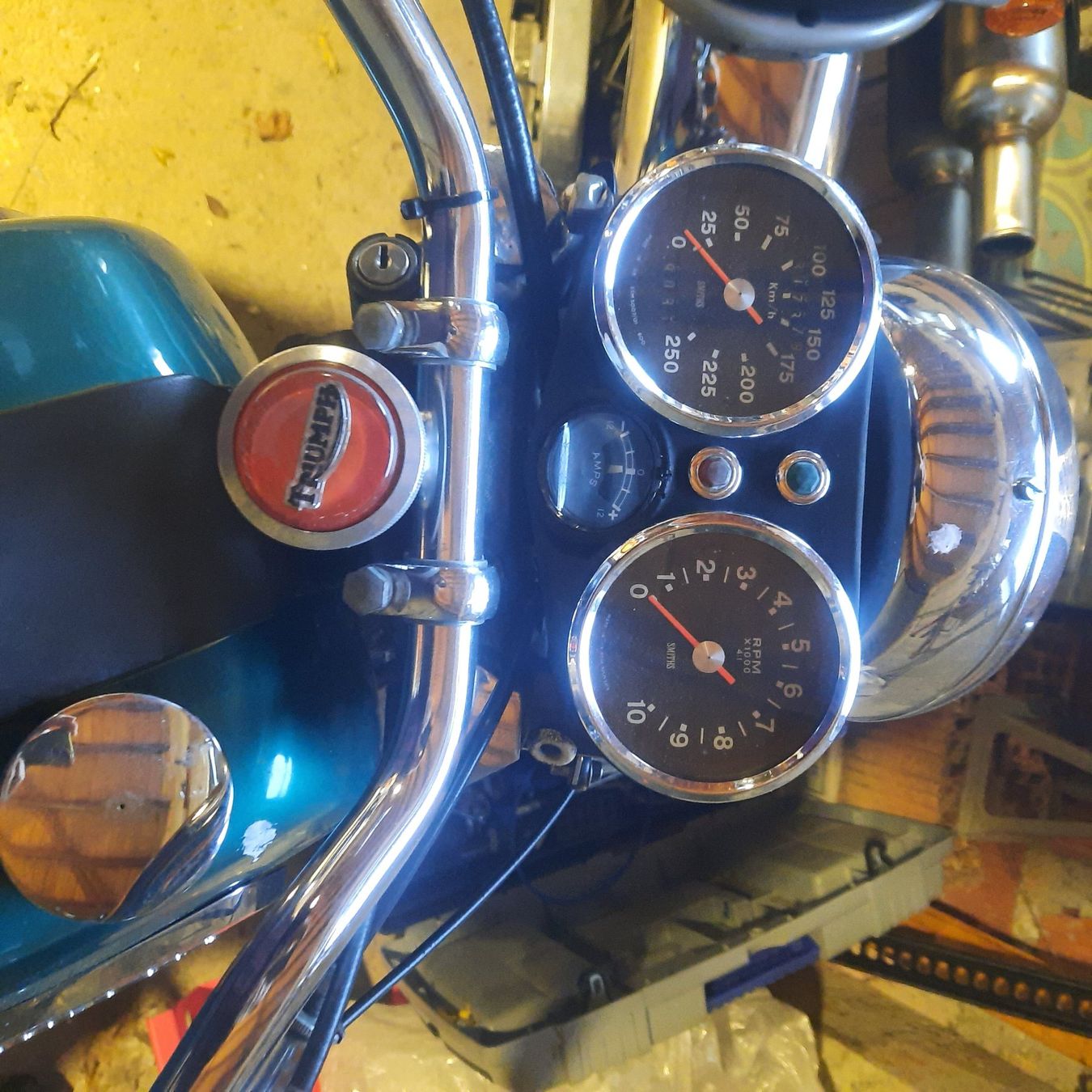Triumph Strada: Triumph Trident t150 1969 prima seria – Usato da Feldkirch venduto da koarli 3