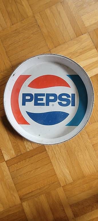 Placchette & Badge: Pepsi-Cola – Usato da Würenlos venduto da bat_y8kw 4
