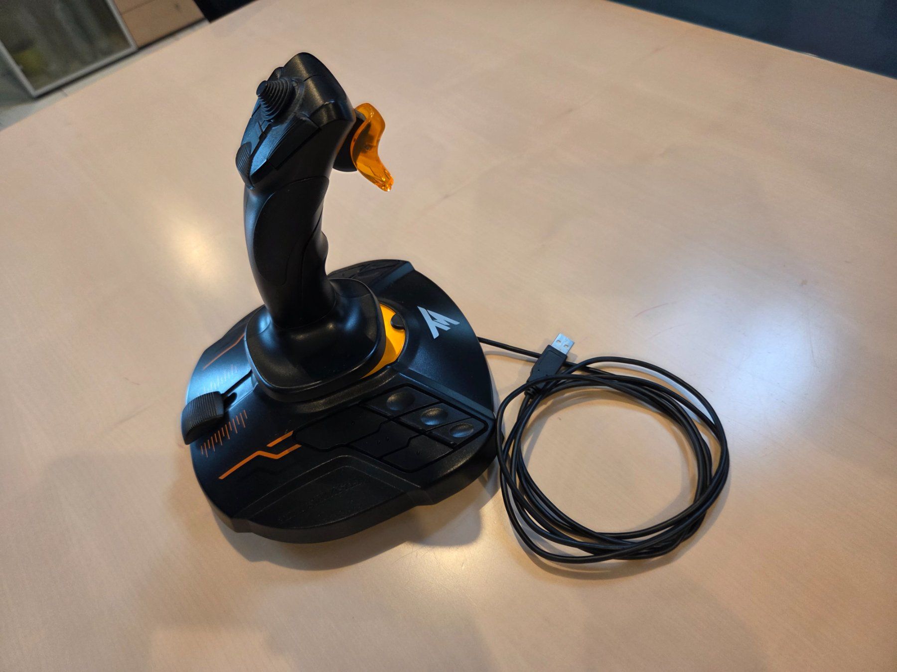 Thrustmaster Controller: Thrustmaster T16000M FCS – Usato da Fribourg venduto da vcos1700