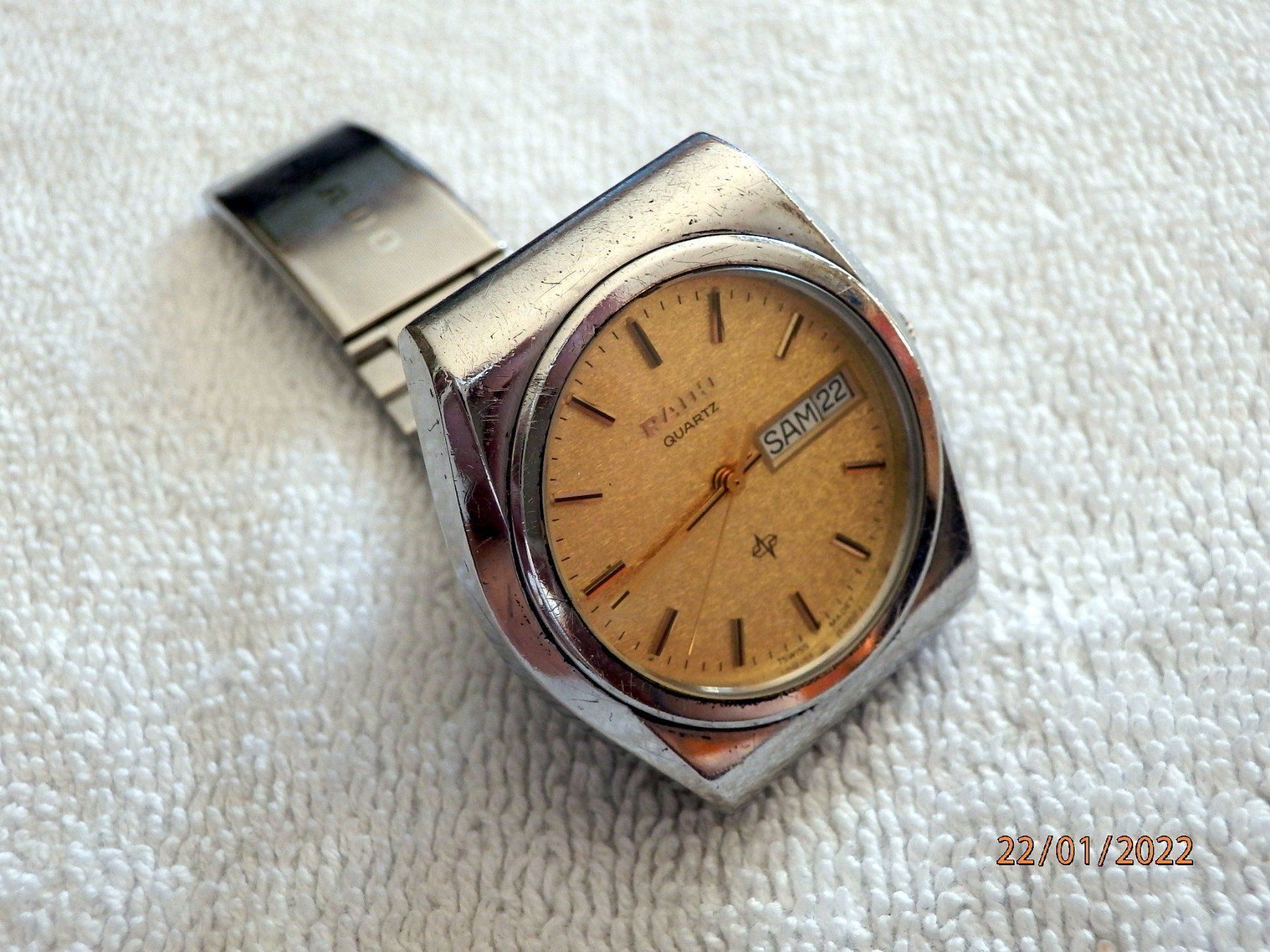 Rado Uhren: Rado, Quartz, Day Date, 35mm, Unisex – Gebraucht aus Ueberstorf von dinbau 6