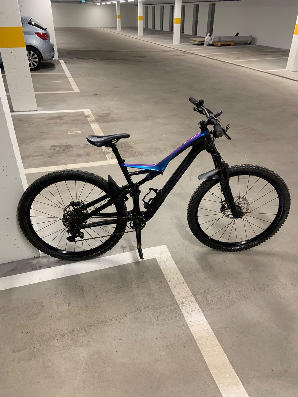 Specialized Biciclette: Specialized Stumpjumper Comp Carbon Mtb Gr.L – Usato da Davos Dorf venduto da BenoitFichaux