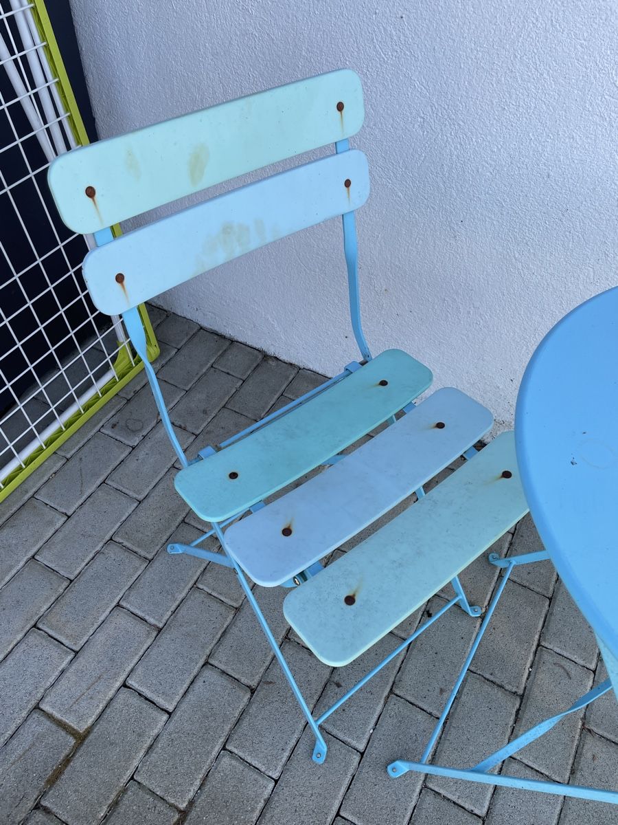 Tischset: Gartentisch Set rund blau mit zwei Stühlen – Gebraucht aus Dottikon von JP_13 2