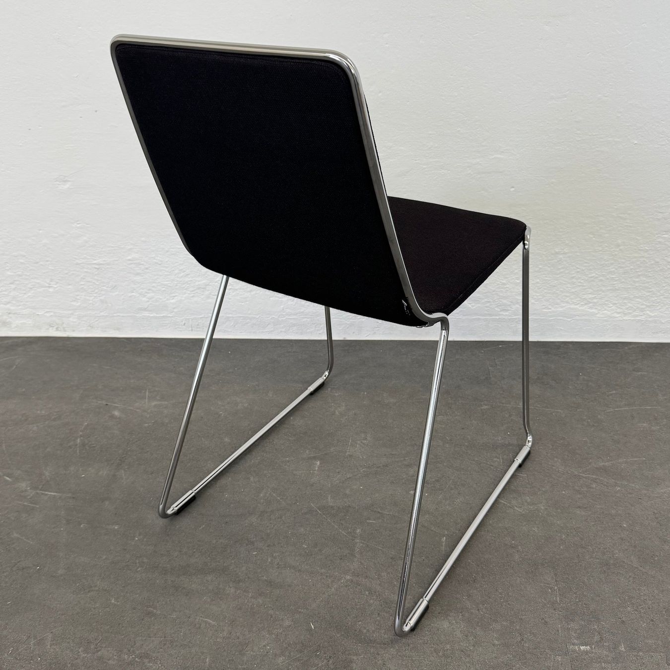 Sedie: Johanson Design Speed Kufenstuhl – Usato da Schönenwerd venduto da mcofficeshop 3