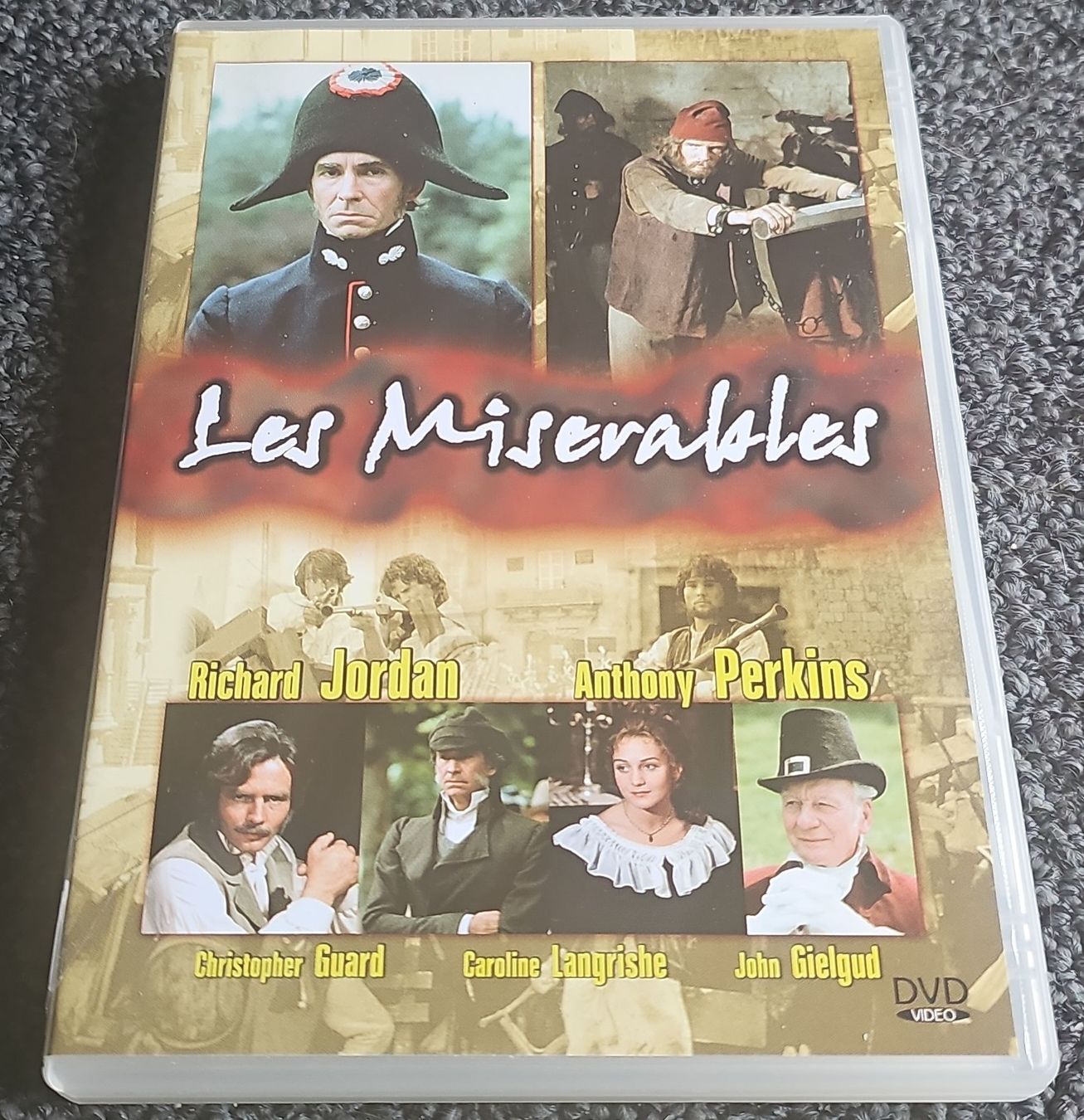 Tous les DVDs: Les Miserables (22096) – D'occasion à Ruswil par jan_bxl5