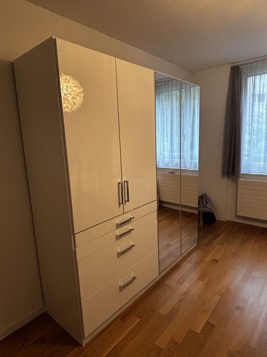 Armadi: Kleiderschrank – Usato da Luzern venduto da bet_gd5d 1