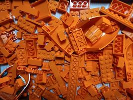 Lego 150 Orangen verschiedene Teile -P15